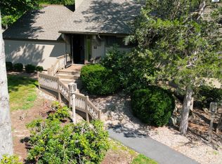 7 Crocus Ln UNIT 7, Avon, CT 06001