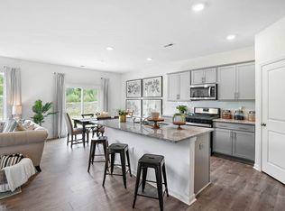 1311 Quarry Club Rd #229, Graham, NC 27253