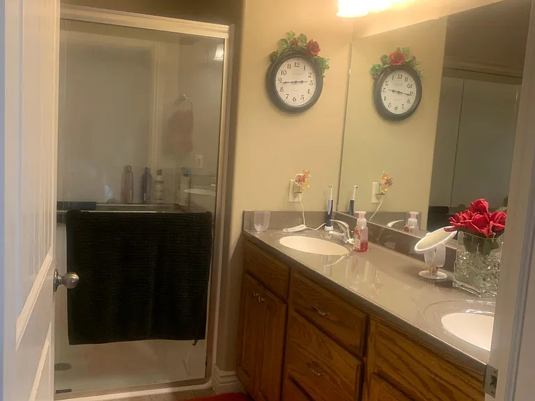 654 Georgetown Ct #A — Photo 7