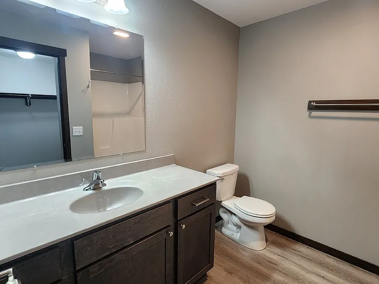 2566 118th St #102 — Photo 29