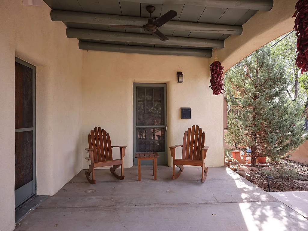 4 bed, 1700 sqft, $5,500 — Photo 3