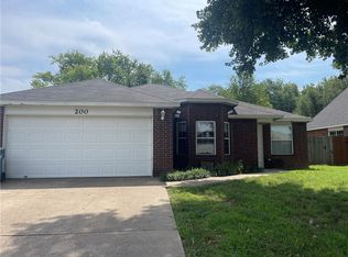 200 Rebecca Rd, Bentonville, AR 72712