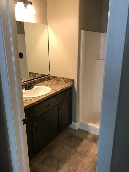 3 bed, 2.5 bath, 1539 sqft, $1,675 — Photo 4