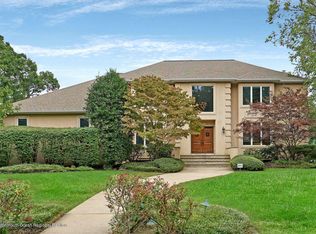 16 Nottingham Rd, Ocean, NJ 07712