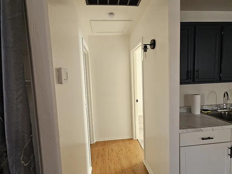 1221 S 11th Ave #2 — Photo 9