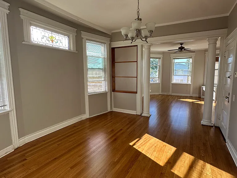 192 Kearny Ave — Photo 4