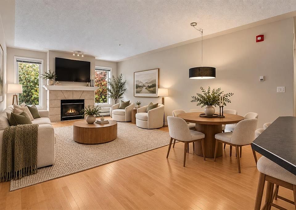 1st image of 2419 E Erlton Rd SW #207