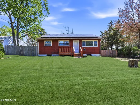 112 Dittmar Drive, Toms River, NJ 08757