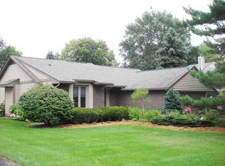 3538 Apple Valley Rd, Okemos, MI 48864