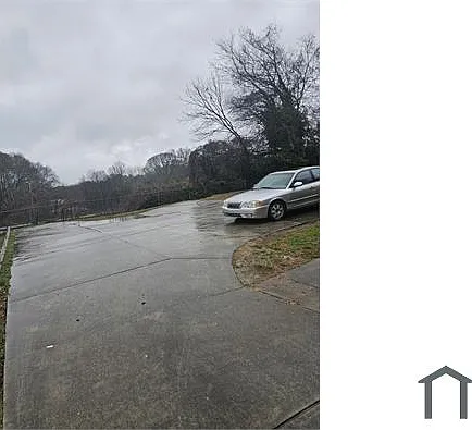 2065 Martin Luther King Jr Dr SW #B — Photo 7