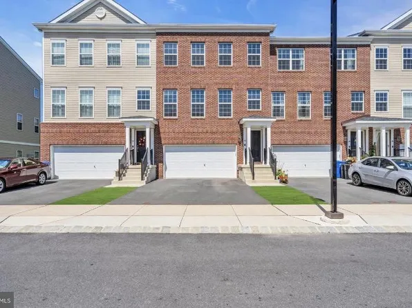 70 Kramer Ct, Florence, NJ 08518