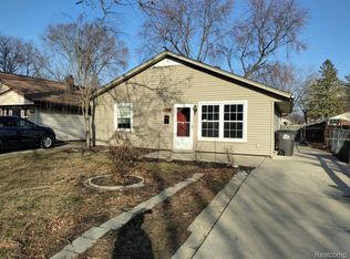 7919 Dudley St, Taylor, MI