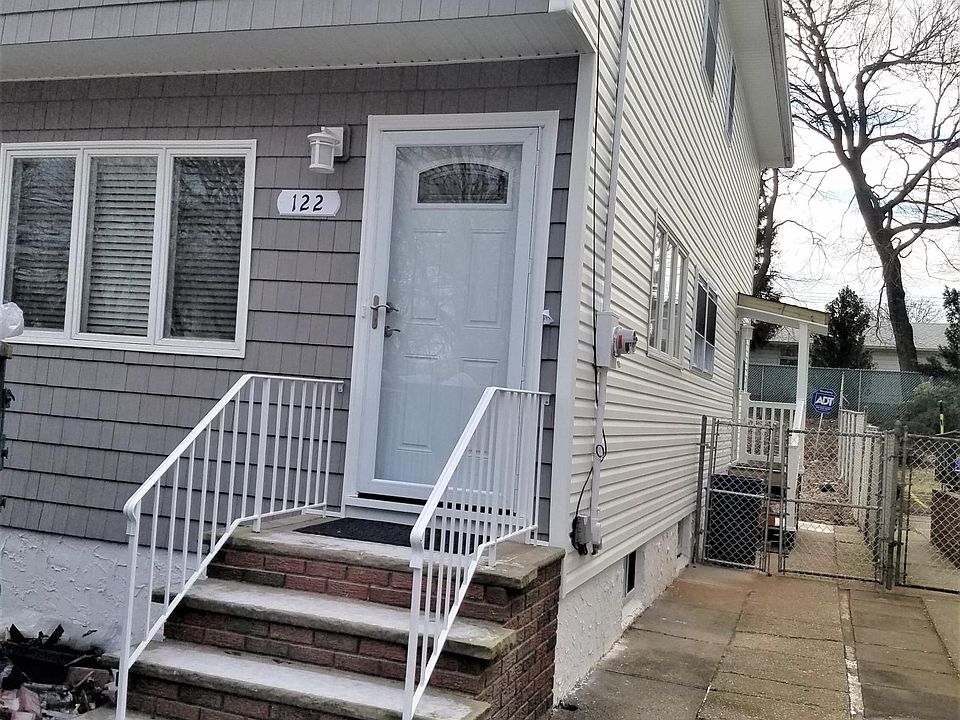 1st image of 122 Stobe Ave