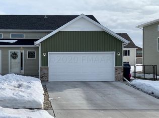 1113 29th Ave W, West Fargo, ND 58078