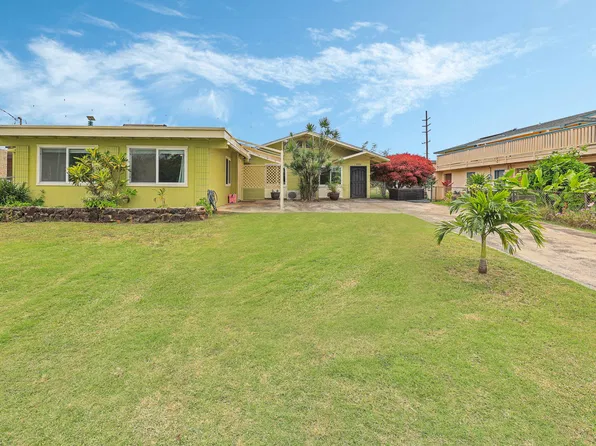 8924 Kekaha Rd, Kekaha, HI 96752