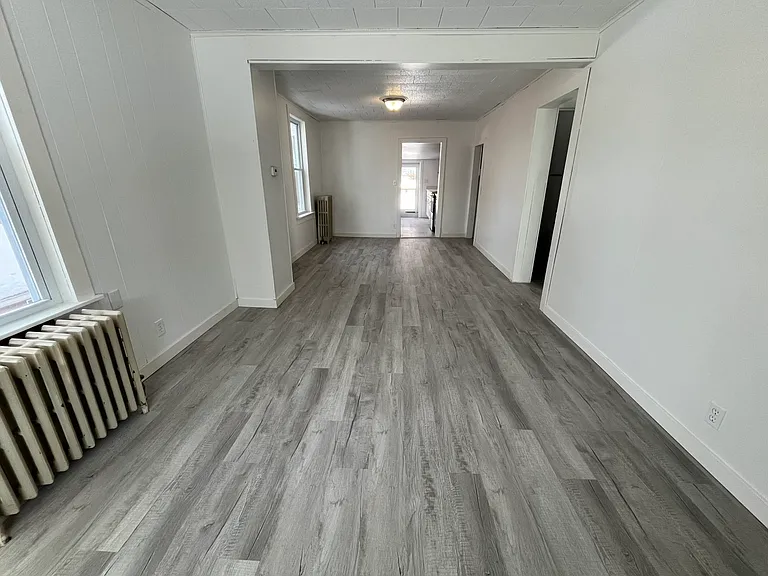 335 1st St #2 — Photo 6