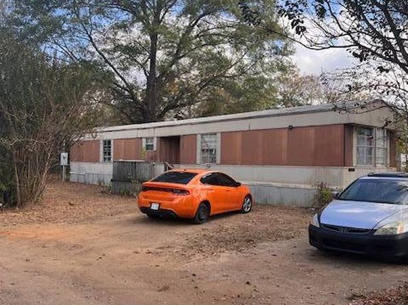 504 E Simmons St, Waldo, AR 71770