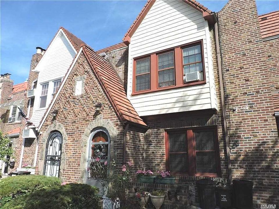 1st image of 64-21 84th St
