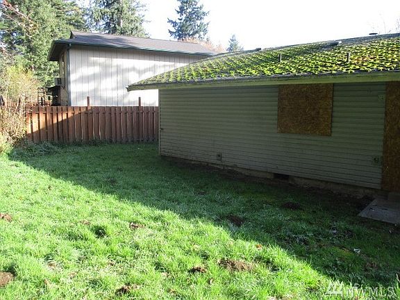 3rd image of 16414 10th Ave E