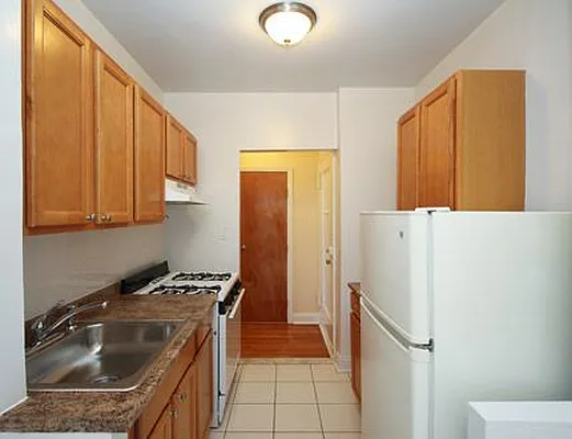 Rented by SW Queens Mezzanine | media 11