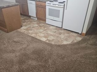 Caraville Apartments, Des Moines, IA 50312