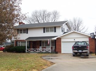 1101 S Tennessee Ave, Chanute, KS 66720