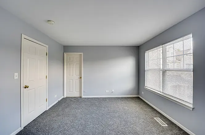 3355 Kentshire Cir — Photo 6