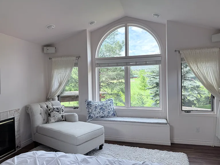 4250 Grinnell Ave — Photo 13