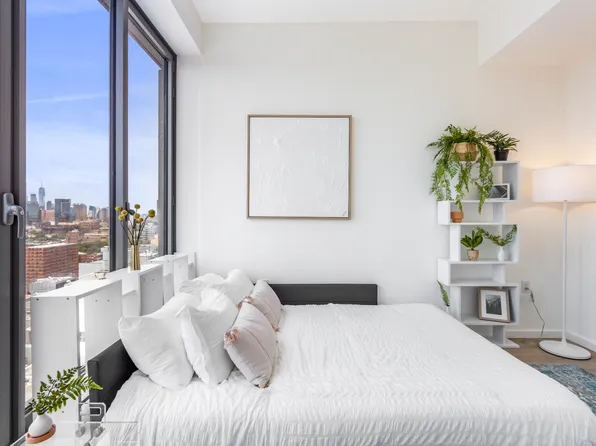 545 Vanderbilt Avenue image 2 of 21