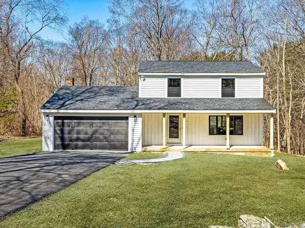 29 High St, Ashland, MA 01721