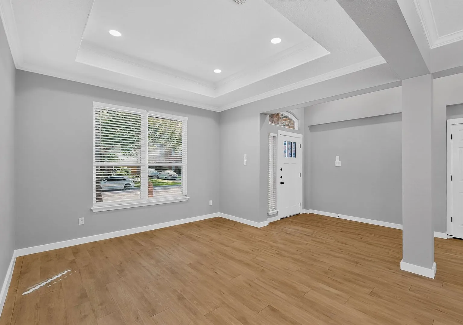 Keller Gem Looking TO Be Your Home — Photo 4