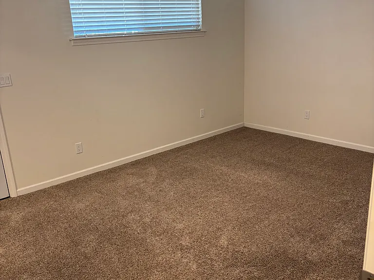 9710 Kent St — Photo 20