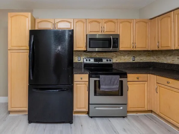 50 Desford Ln, Boynton Beach, FL 33426