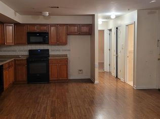 88 W Kinney St, Newark, NJ 07102