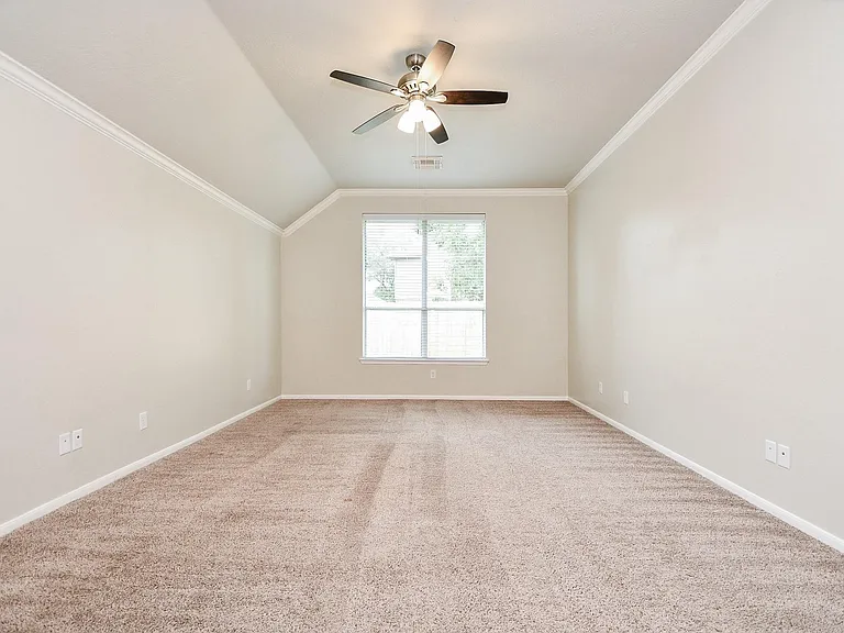 802 Childers Ct — Photo 43