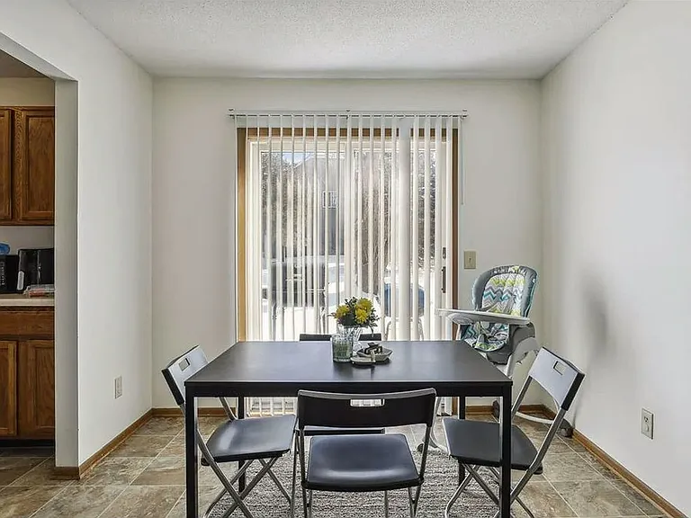 3336 Berwood Ct W #3330 — Photo 5
