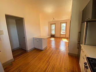 Rented by Premier Metro Realty Corp