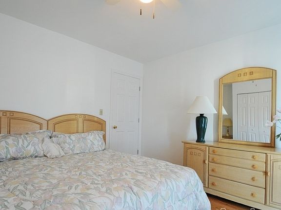 3rd image of 7922 Chelsea Dr APT 101