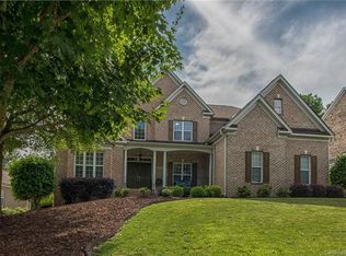 16813 Turtle Point Rd, Charlotte, NC 28278