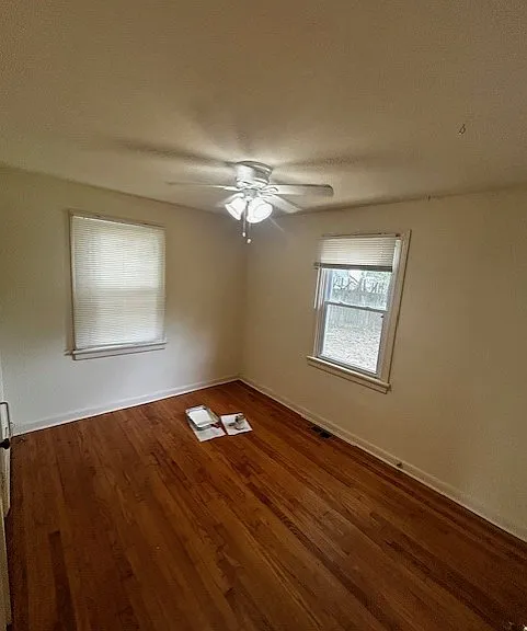1600 Fort Hill Dr — Photo 3
