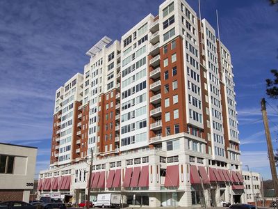 400 W North St APT 602, Raleigh, NC, 27603