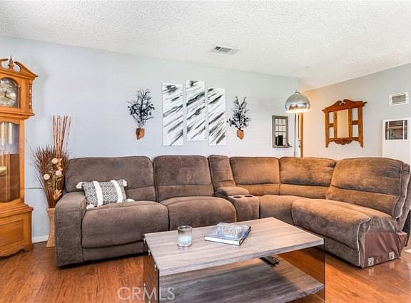 4th image of 12938 Belcher St