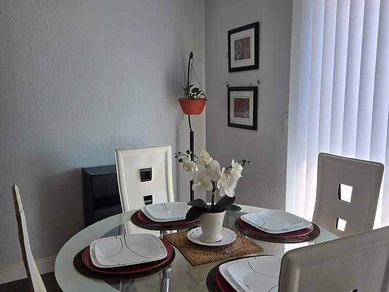6905 Coral Rock Dr — Photo 3