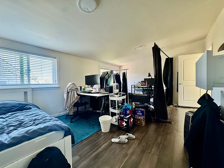 2211 Haste St — Photo 34