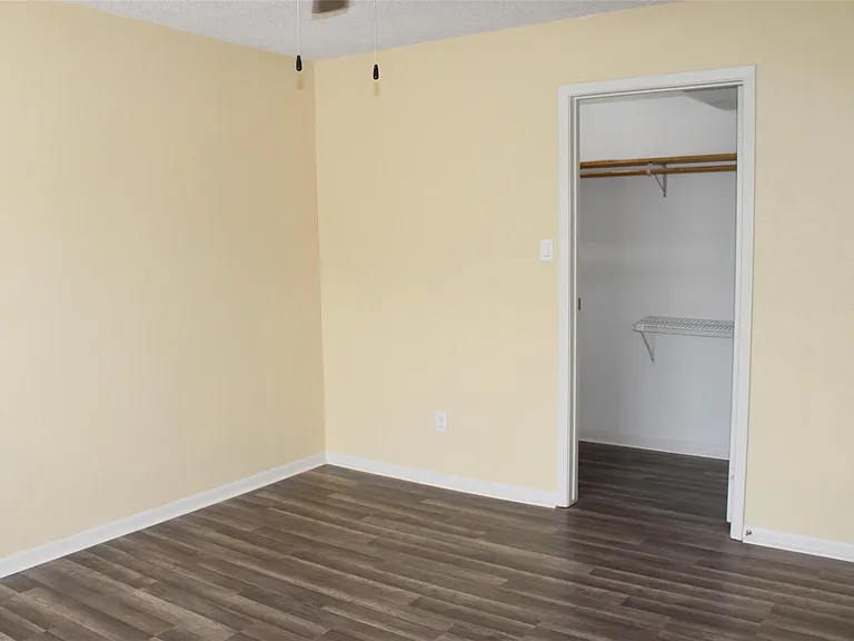 3919 Fairmont Pkwy #200 — Photo 17
