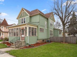 1108 N Morrison St, Appleton, WI 54911