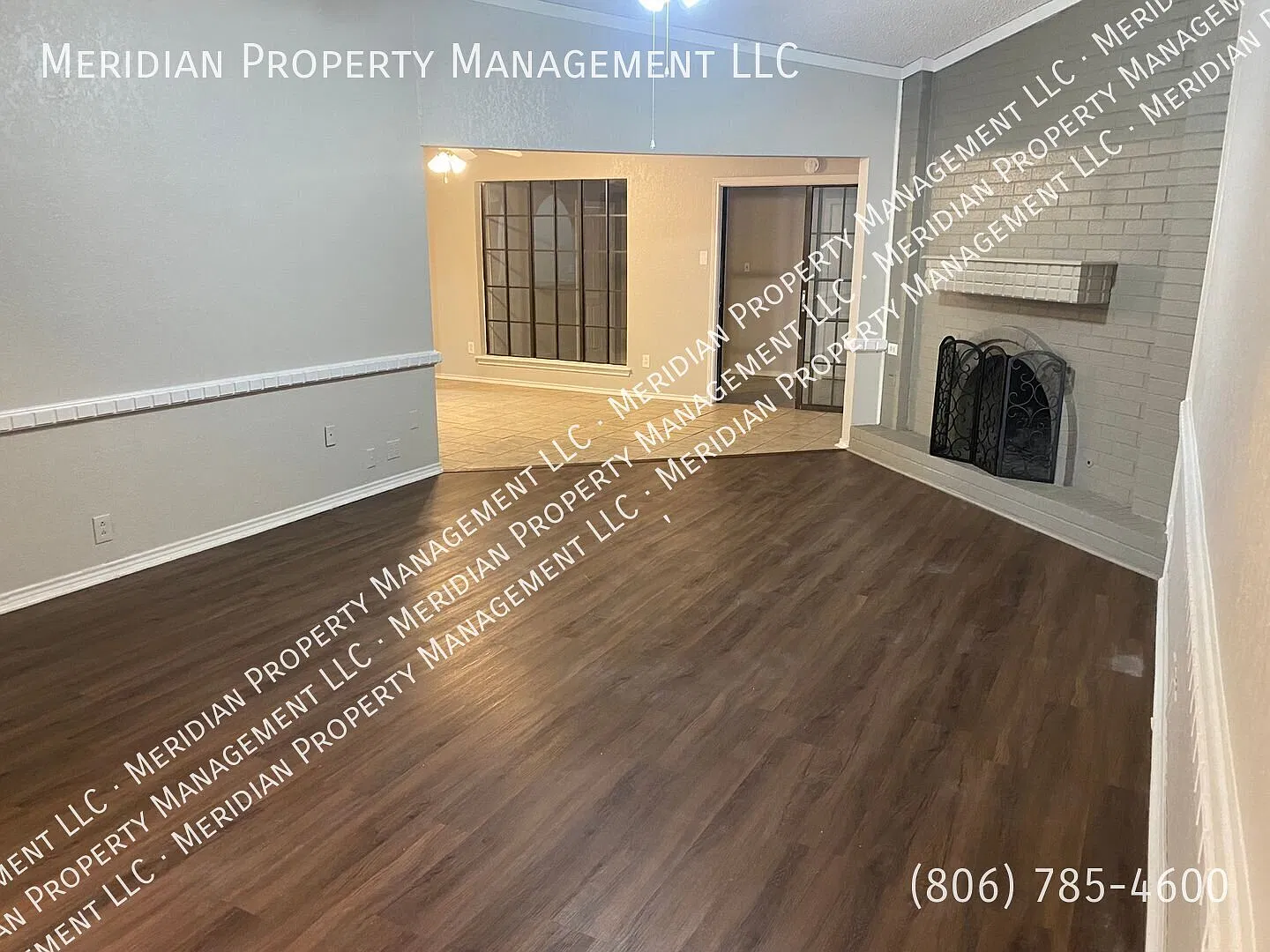 5 bed, 2.0 bath, 2274 sqft, $1,800 — Photo 3