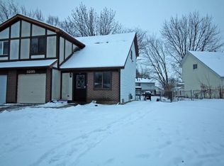 3295 Lynnfield Ct #3295, Aurora, IL 60504