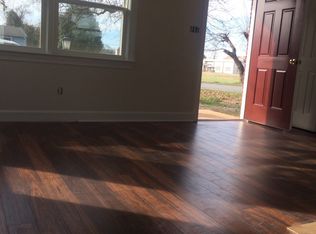 33 Camden St, Hampton, VA 23669