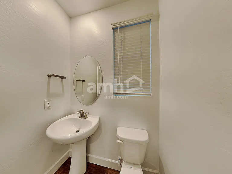 669 W Bosal Dr — Photo 7